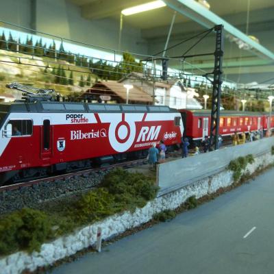 La traction des trains HO en situation par EBT 436